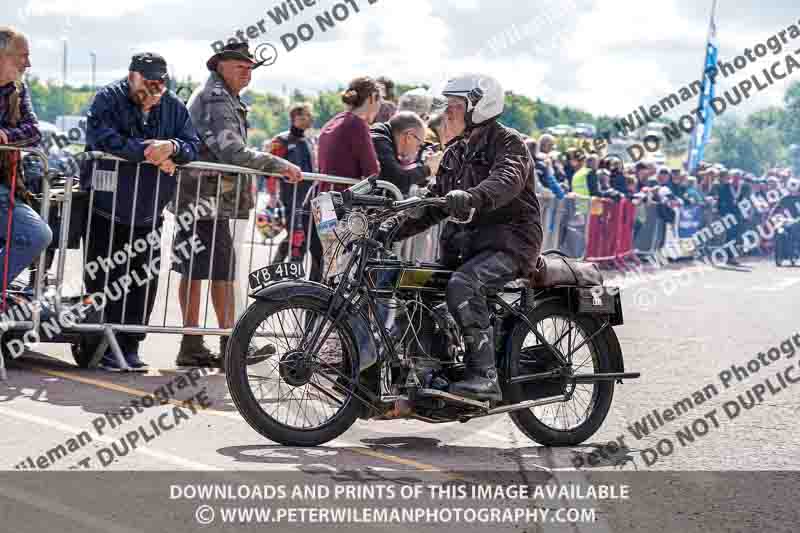 Vintage motorcycle club;eventdigitalimages;no limits trackdays;peter wileman photography;vintage motocycles;vmcc banbury run photographs